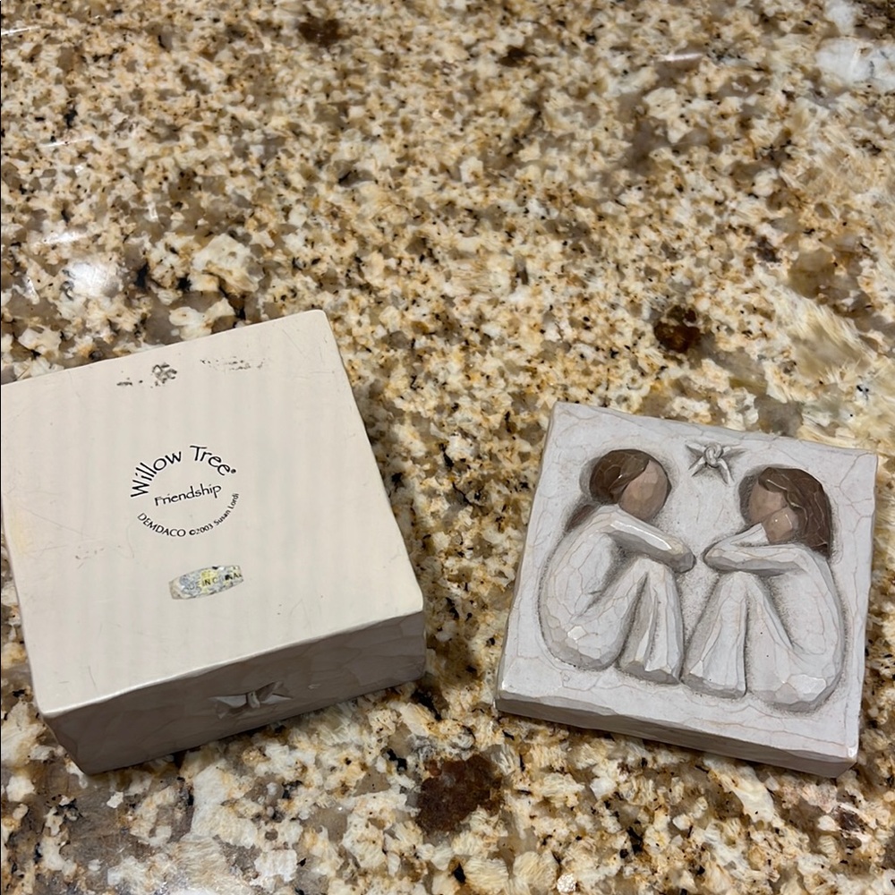 Willow Tree Friendship Plaque - Cream and Brown